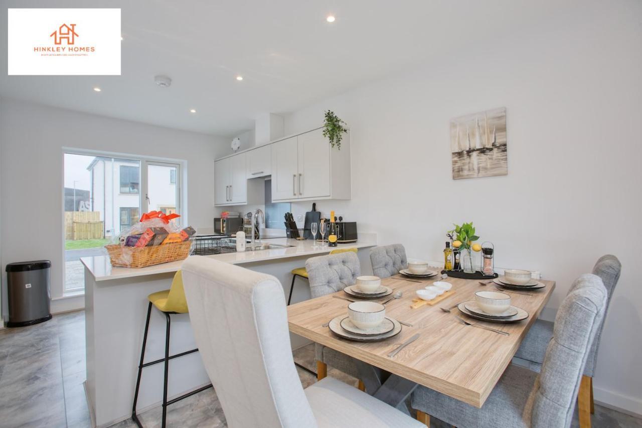 St Ives Bay - Immaculate Brand New 3Bed - Free Parking - Beach - Wifi 海尔 外观 照片